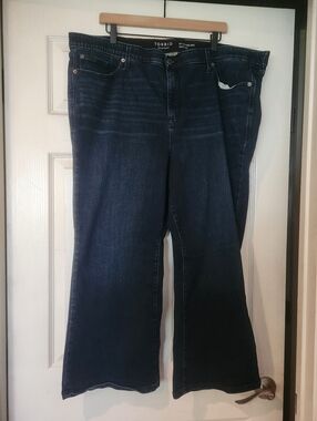 NWOT Torrid Sz 24 Reg Sky High Kick Boot Super Soft Denim Jeans **Runs Short**
